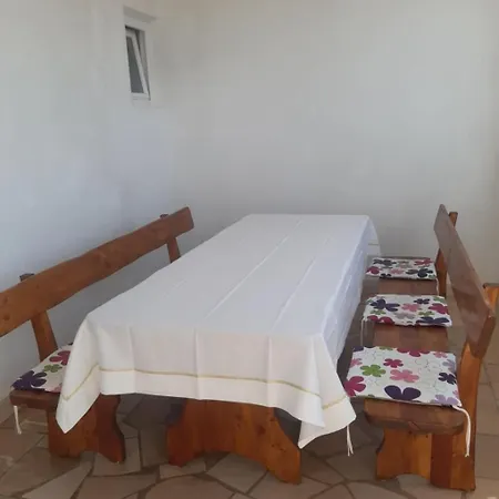 Bal - 400 M From Apartament Supetar